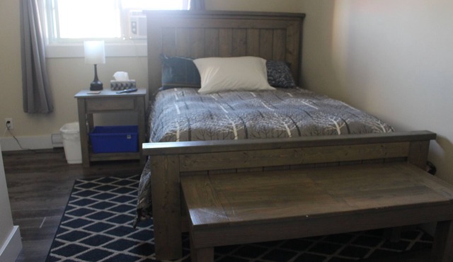 The Trailway Hub, ideally located in Deer Lake, 10 minutes from the airport