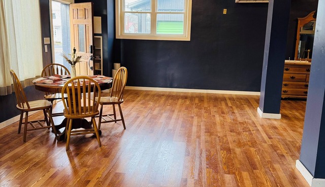 “The Train Station” - A modern open space B&B with a western vibe. Must see!