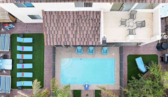 The Tranquil Retreat Heated Pool/HotTub/Sauna/BBQ