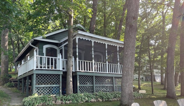 The Tree House on Green Lake WI