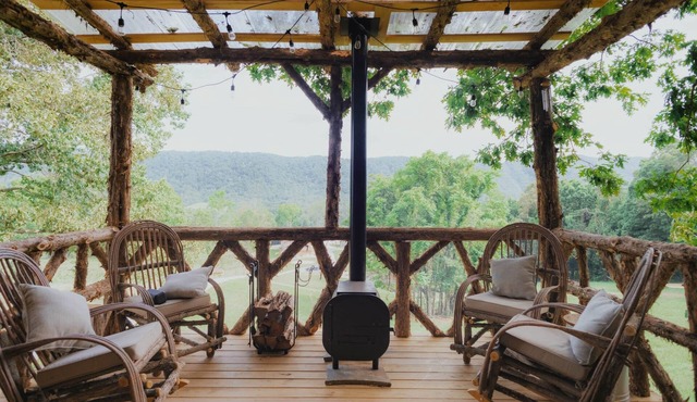 The Tree House at Bear Creek Lodge