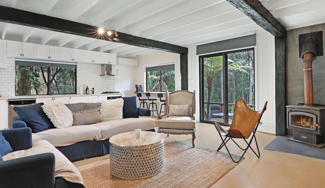 The Treehouse - Pet Friendly home in Jervis Bay!