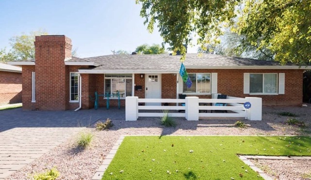 The Trendy Tricycle | Stylish 4BR in Central Phx