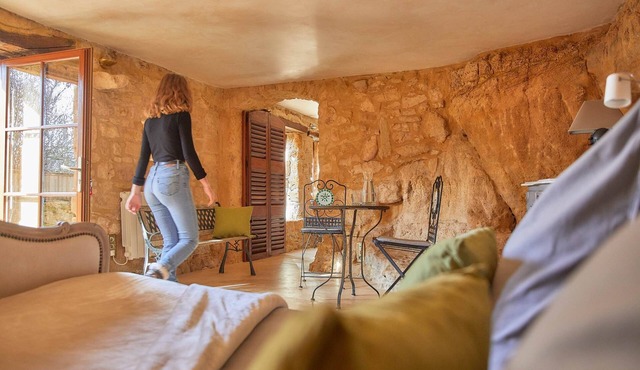 The Troglodyte cave Suite
