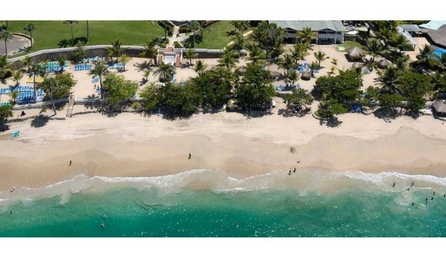 The Tropical at Lifestyle Holiday Resort