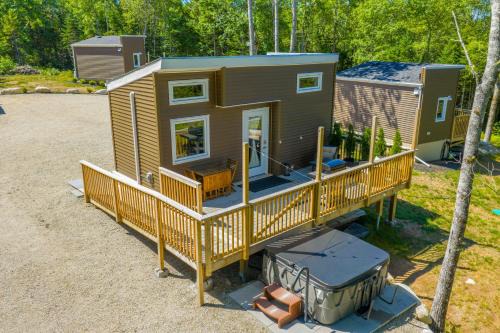 The Tulip Suite - The Dordean Suites of Chester