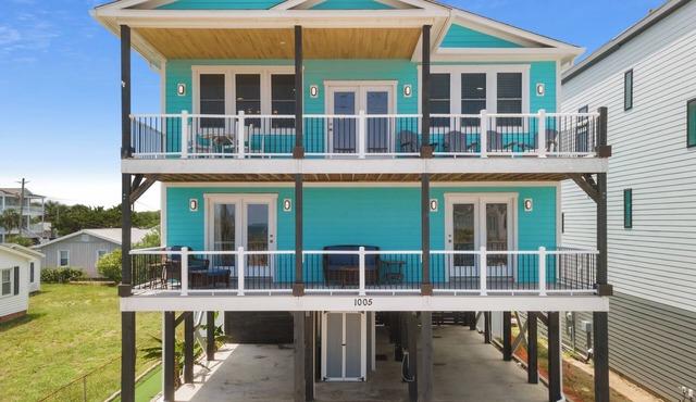 The Turquoise Turtle -Private Pool, Hot Tub, Ocean View, 2nd Row, 4BR, Kids Area