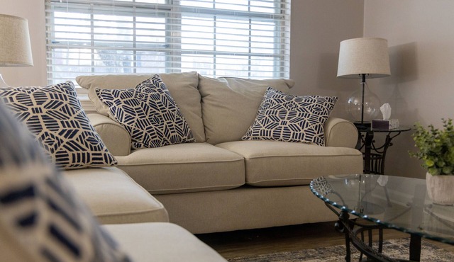 The' Ultimate Getaway Spot ' only minutes away from the lake