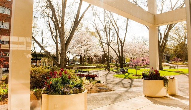 The University of Georgia Center for Continuing Education & Hotel