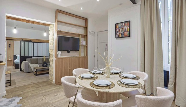 The Upper Marais Superb apartment for 8 people