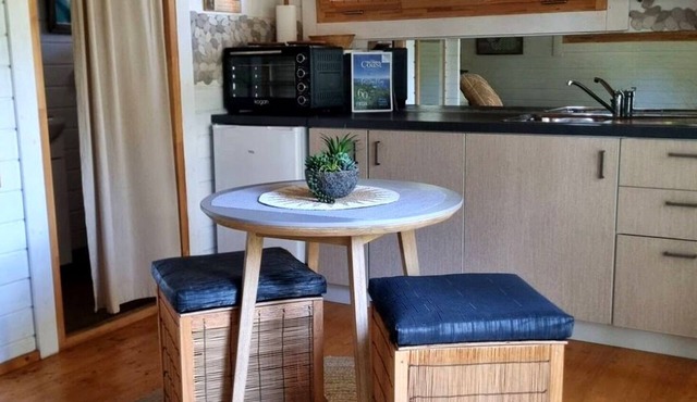 The Upper Room - cosy coastal retreat, where bush meets beach and lake