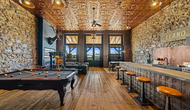 THE URBAN COWBOY | Historic loft meets the spirit of the cowboy