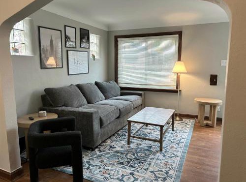 The Urban Nest – Your St. Louis City Retreat!