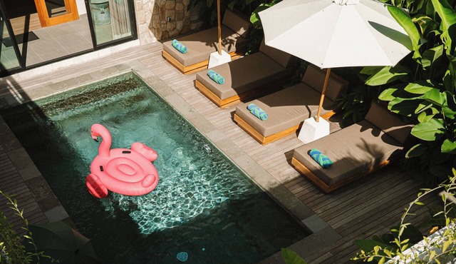 The Urban Retreat Villa Tiga - 4BR Villa, Seminyak with Butler, cook and gym