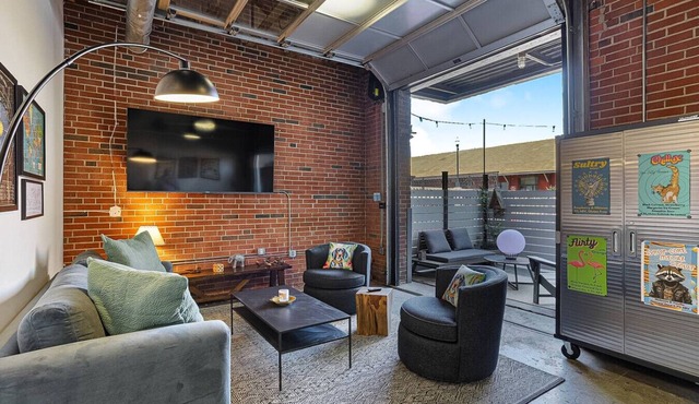 The Urban Spot ~ Street Level Patio on Jackson