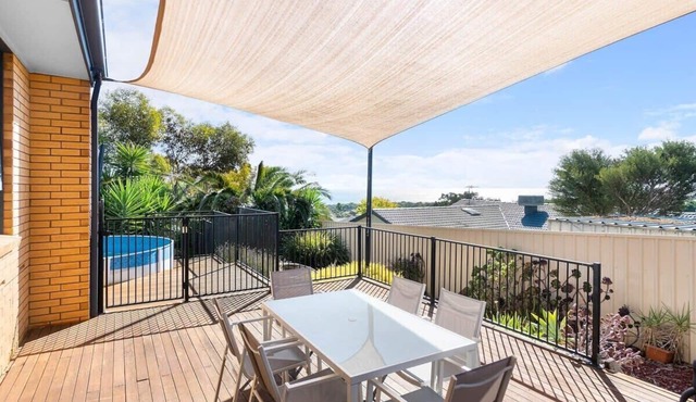 The Vacation House - Hallett Cove