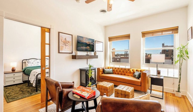 The Vaquero: King Bed + Downtown View Charm