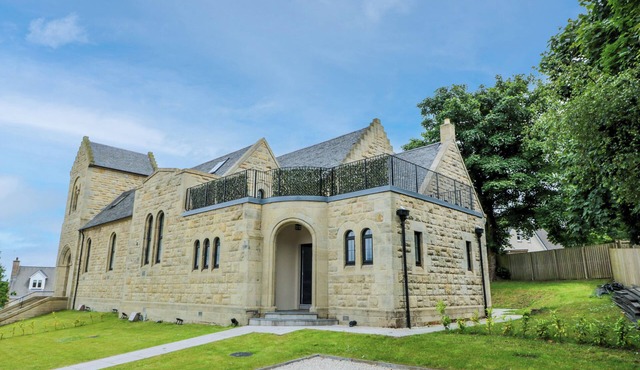 THE VESTRY, family friendly, luxury holiday cottage in Bonnybridge