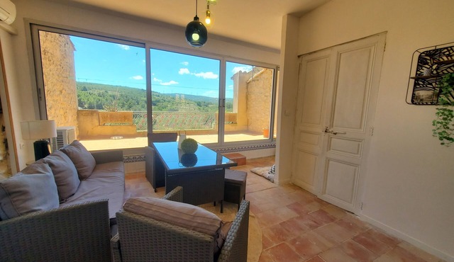 The Via Domitia - Mansion