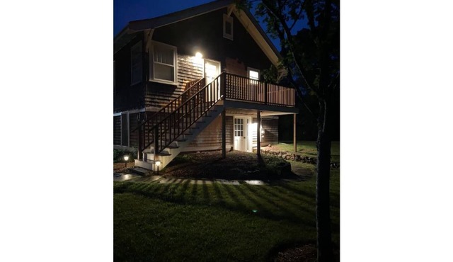 The Vienyard Haven Hideaway Apt