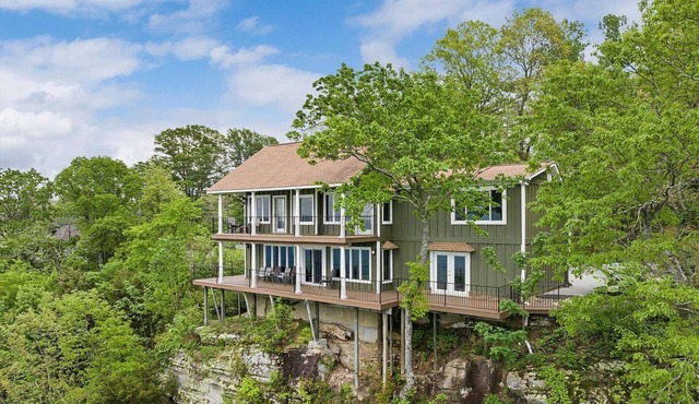 The View! Charming 3-bedroom house Cloudland/West Brow/Rising Fawn