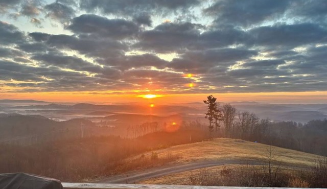 The VIEW! Private Campsite By New River Gorge Park