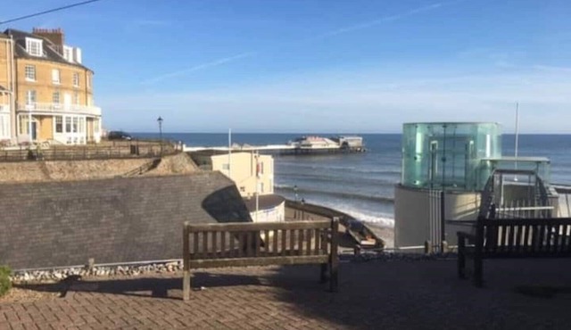 The View. Stylish modern Chalet in great location.