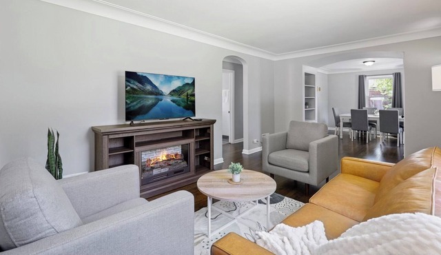 The View w/ Game Room & Gym