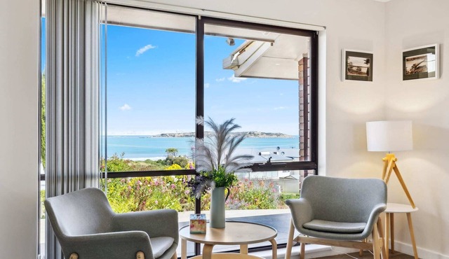 The Views Beach House, Pet friendly, WiFi