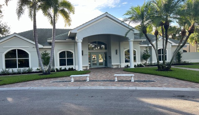 The Villa at Marsh Landing! 3Bed/2 bath townhome in the heart of Estero!
