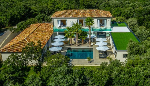 The Villa of the Maison d'Ambrine 5 stars