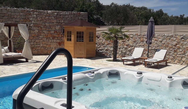 The Villa Roza Murter - 4 Bedroom, 3 Bathroom