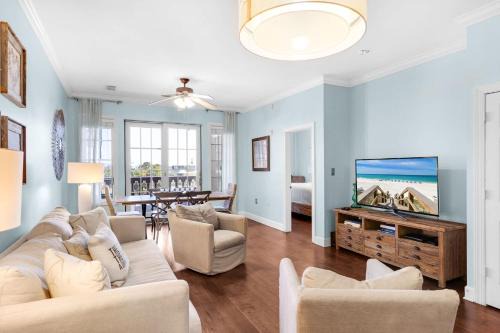 The Village Blue Haven Condo - Private Beach Access Pool & Hot Tub
