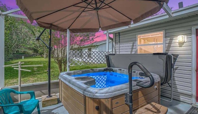 The Village Cottage with Hot Tub