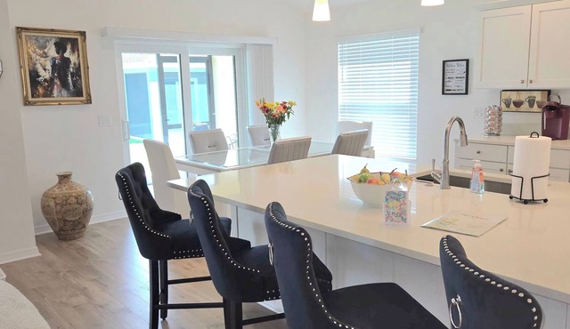 The Villager’s Escape, Luxury 3BR Near Golf, Relax & Unwind