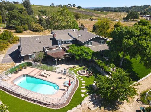 The Vineyard Farmhouse Villa