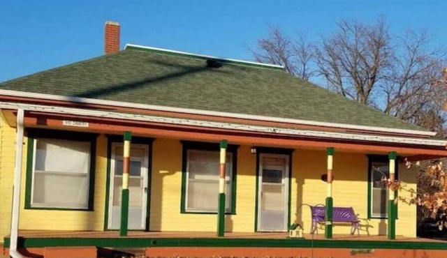 The Vintage Cottage at Our Place
