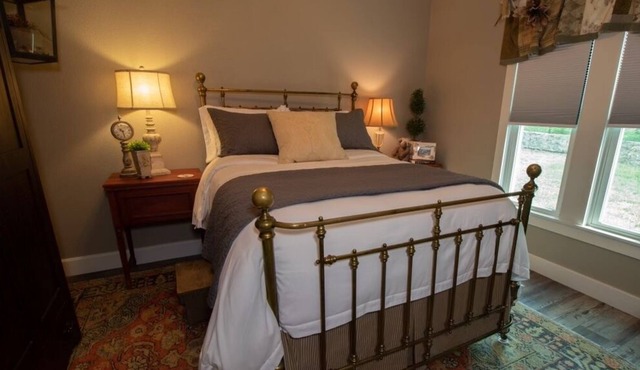 ❤️"The Vintage Cottage" Quaint comfort with Charm!❤️
