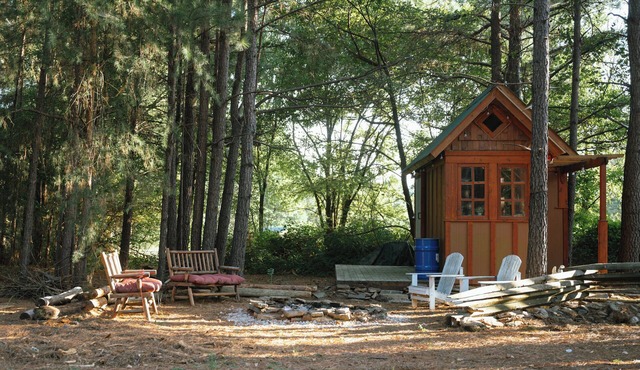 The Vintage Retreat at Golf Course