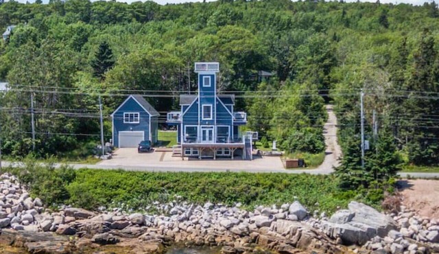 The Vista Del Mar 596