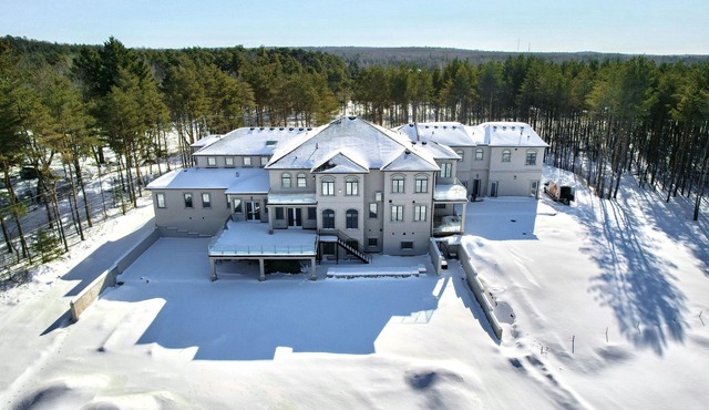 🔱THE VIVIAN MANOR🔱 20,000SQFT 60ACRES WEDDINGS