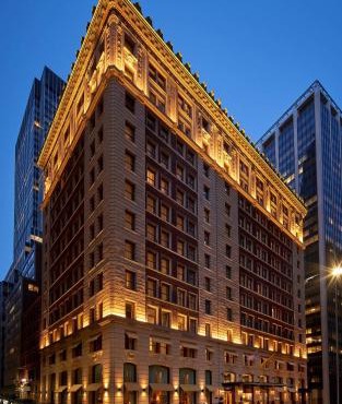 The Wall Street Hotel by Suiteness