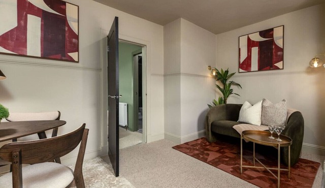 The Wallace Suite by The Wallace Monument