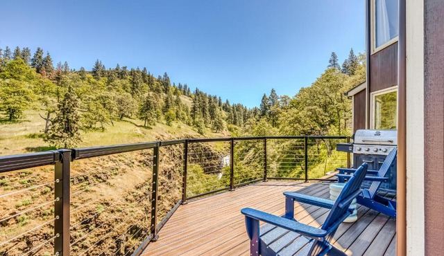 The Wandering Waterfall