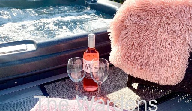 The Wardens Retreat - Tattershall Lakes Country Park