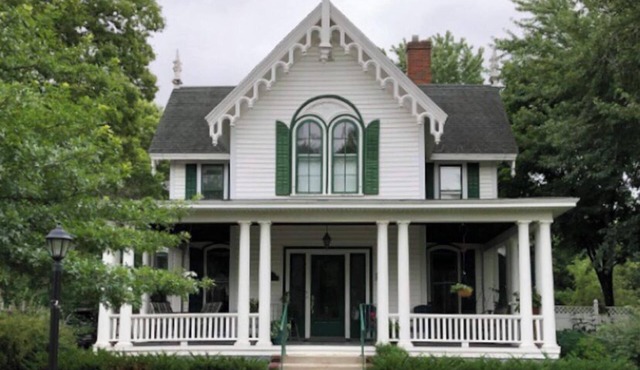The Washington Historic Eau Claire Home
