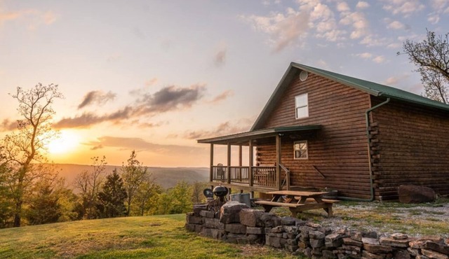 The Waterfall Cabin w/Incredible Sunset View