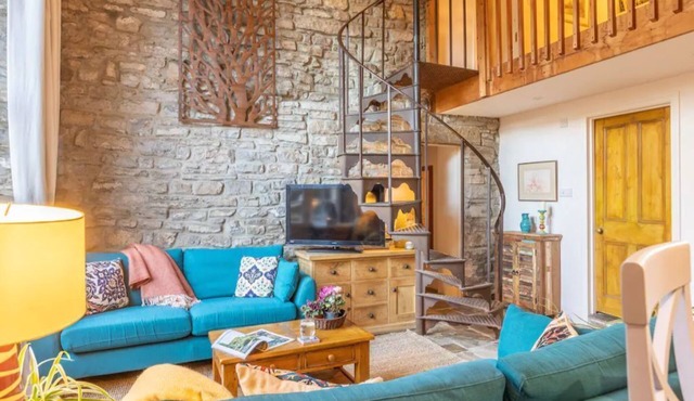 The Waterfall Mill – Beck View (New to Vrbo)