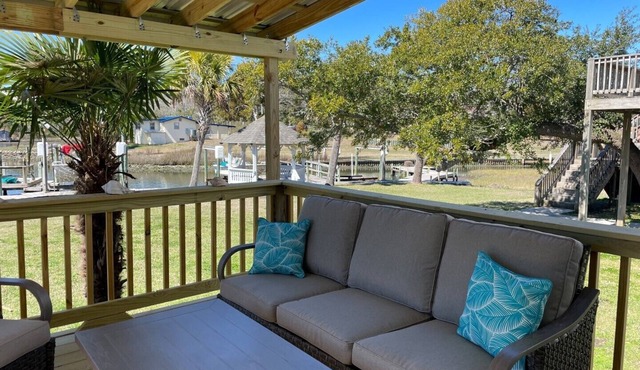 The WATERFRONT Boathouse Cabin!