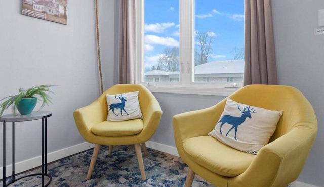 The Waterfront Side B - 2BR Villa on the RIVER